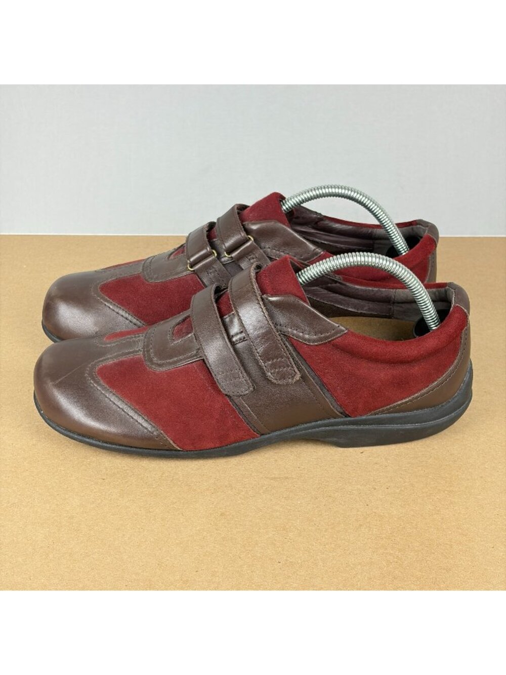 P.W. Minor Sienna Casual Comfort Shoes Womens 11.5 Wide Maroon Chocolate